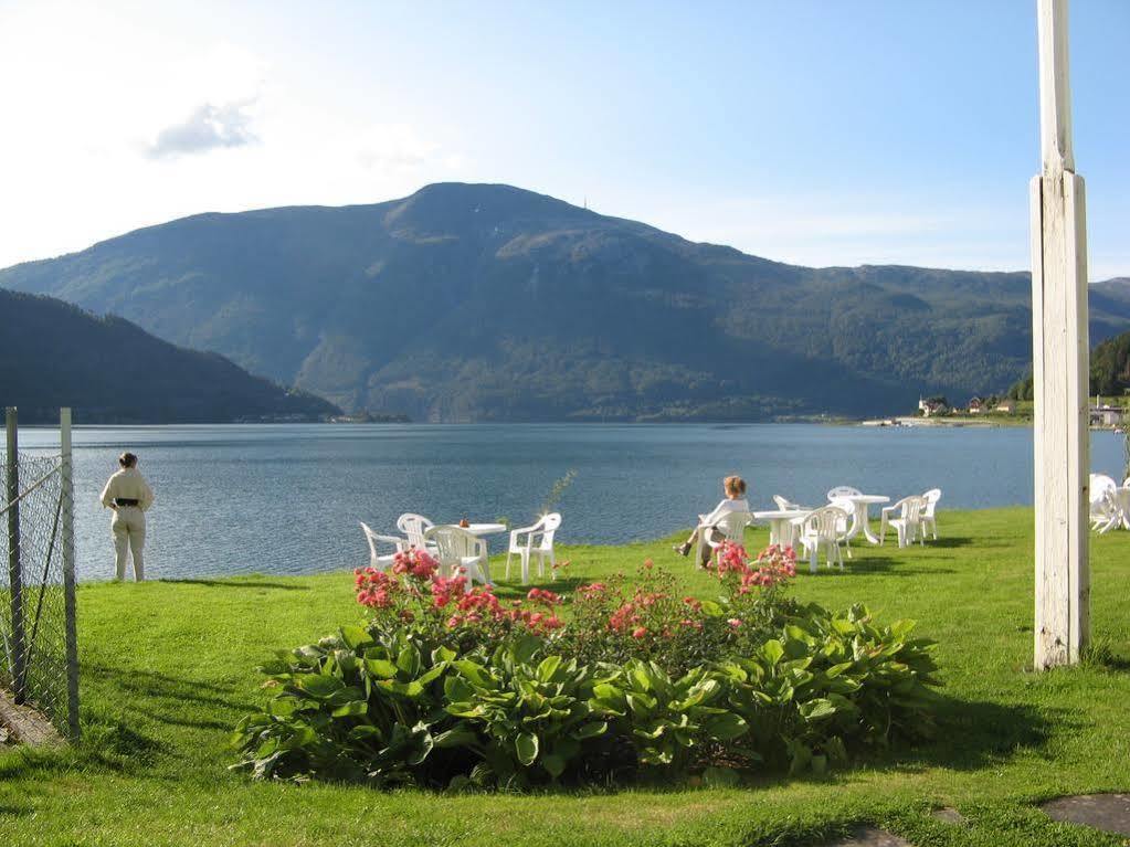 Hofslund Fjord Hotel Sogndal Dış mekan fotoğraf